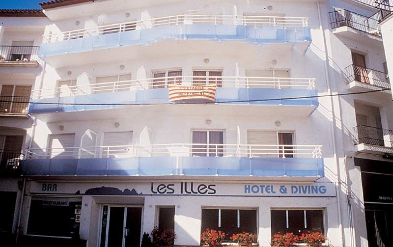 Hotel&diving Les Illes 3*